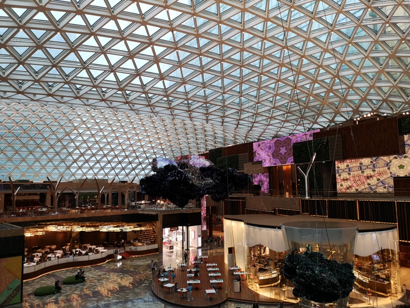 mgm09 Macao-澳門美獅美高梅MGM宛如美術館的購物中心 賭也要賭的優雅