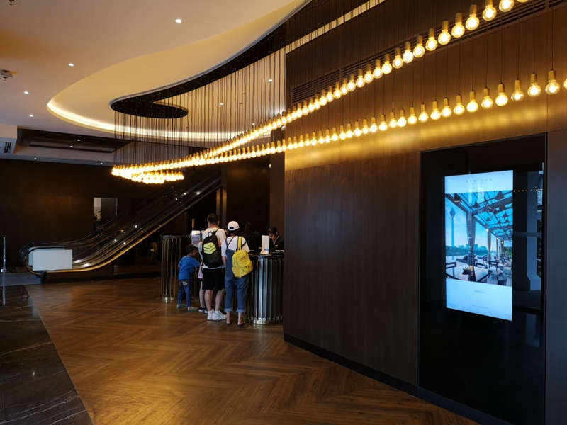 stripeskl05 Kuala Lumpur-Hotel Stripes KL, Autograph Collection簡單好服務 泳池KL Tower視野佳