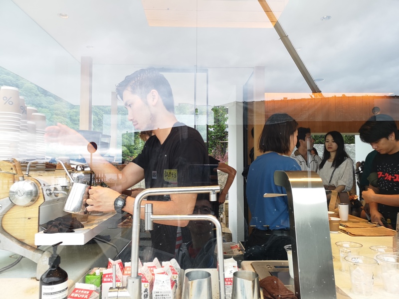 arabicaarashiyama08 Arashiyama-坐享嵐山景緻的%Arabica Coffee人潮太多排太久...