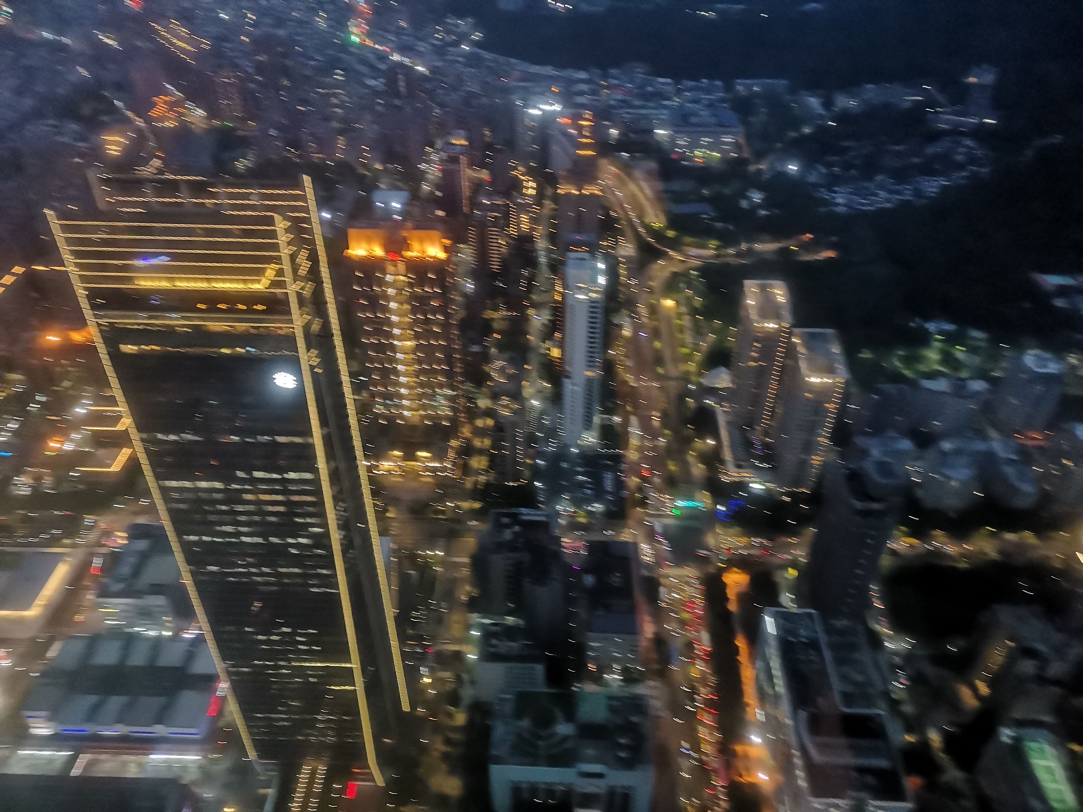 diamondtony05 信義-有無敵景觀的台北101隨意鳥地方@85F 高貴有點貴