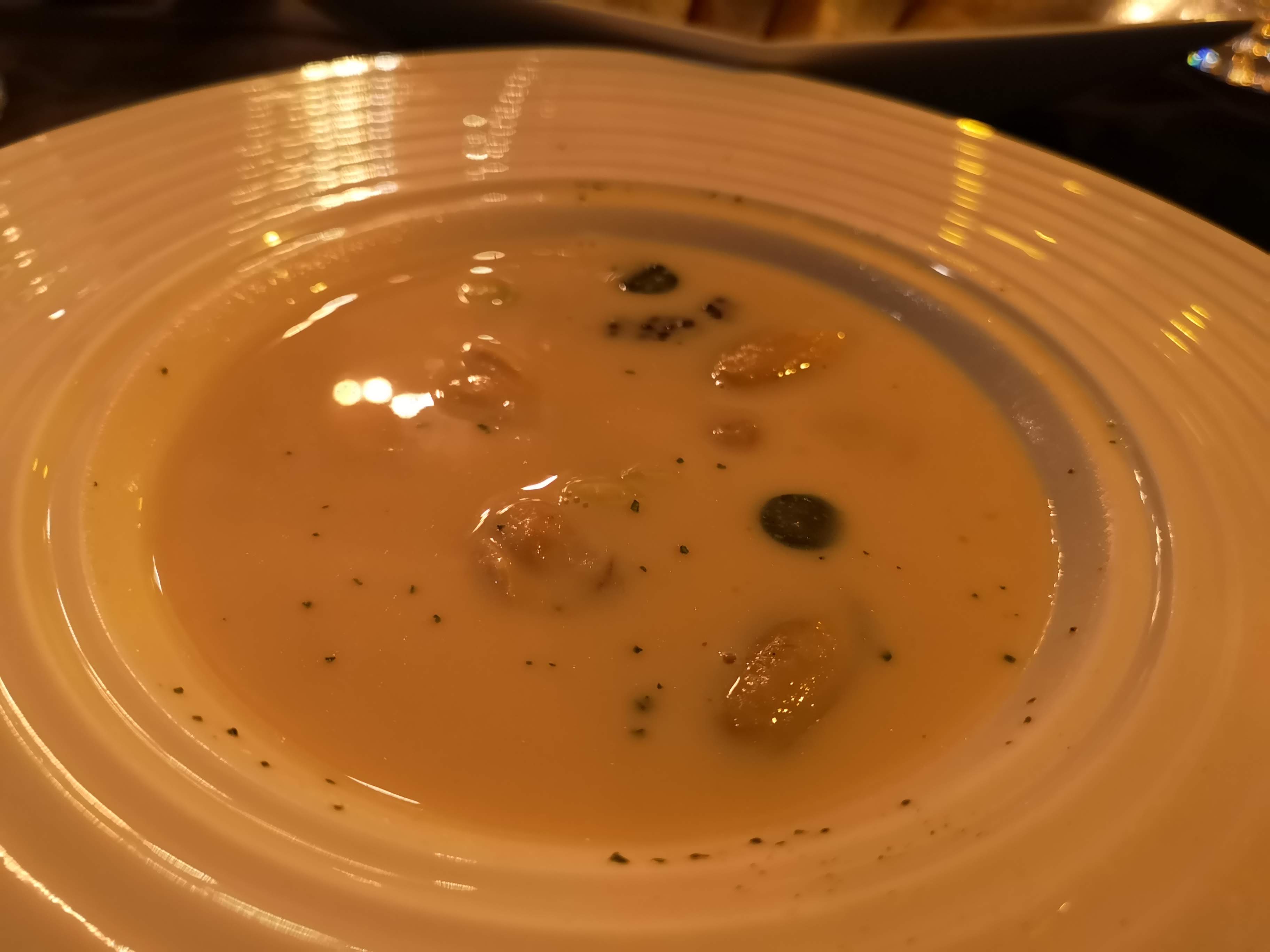 diamondtony08 信義-有無敵景觀的台北101隨意鳥地方@85F 高貴有點貴