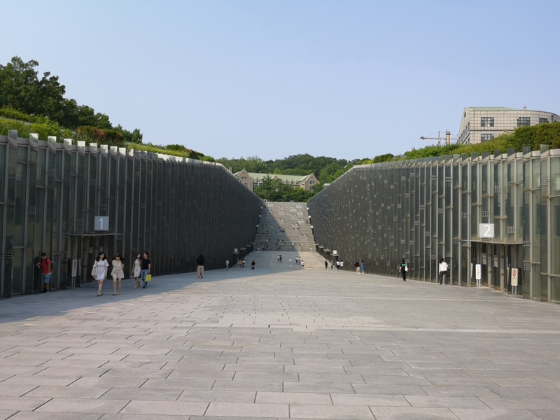 ewhau33 Seoul-梨花女子大學 韓國名校首爾必訪 優雅美麗的校園景色慢慢逛