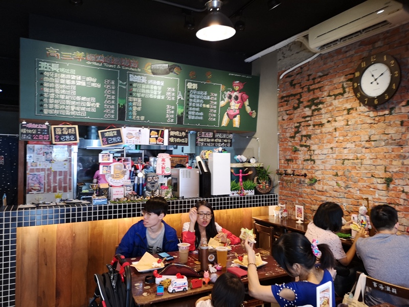 3gradetoast03 中壢-高三孝 給你80年代的FU...無敵鐵金剛搭配碳烤土司