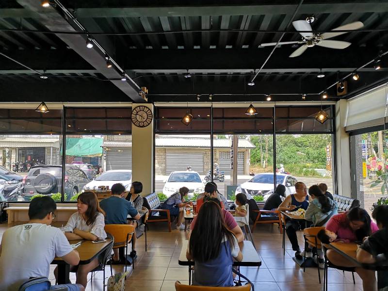 3toast05 新豐-仨宅吐司 網美最愛彩虹吐司牆