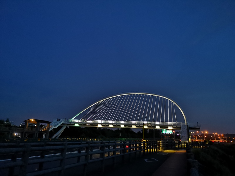 harpbridgee21 新竹-豎琴橋 多彩夕照下的美麗弧線 香山攝影熱點