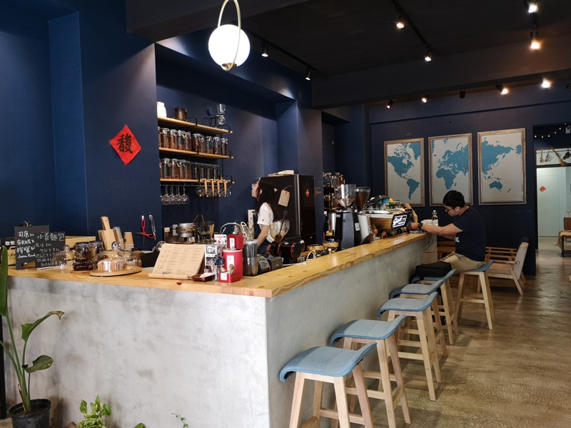 hollatte03 竹北-馥拿鐵 淺藍寶藍 IKEA風味濃的單品小咖啡館