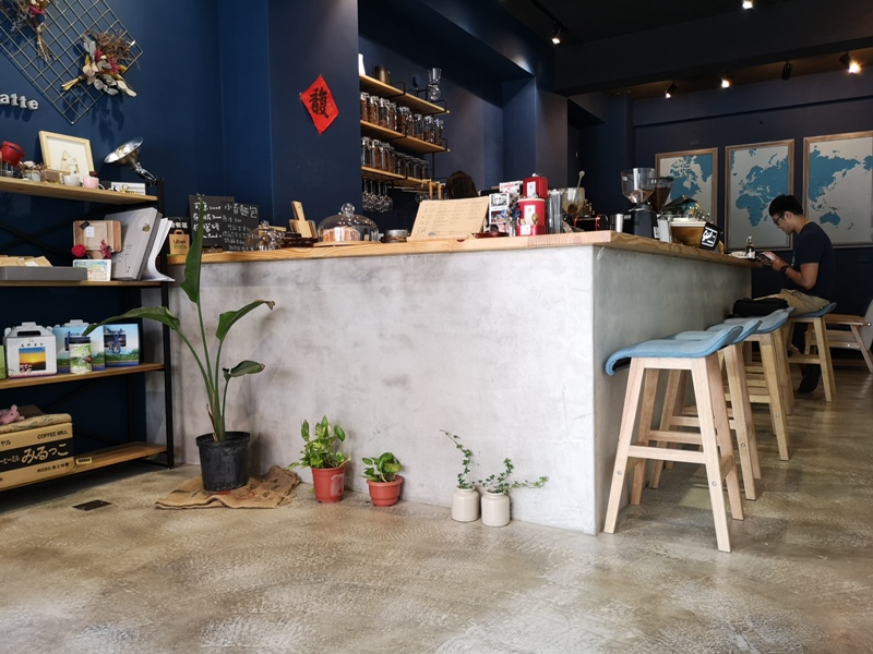 hollatte06 竹北-馥拿鐵 淺藍寶藍 IKEA風味濃的單品小咖啡館