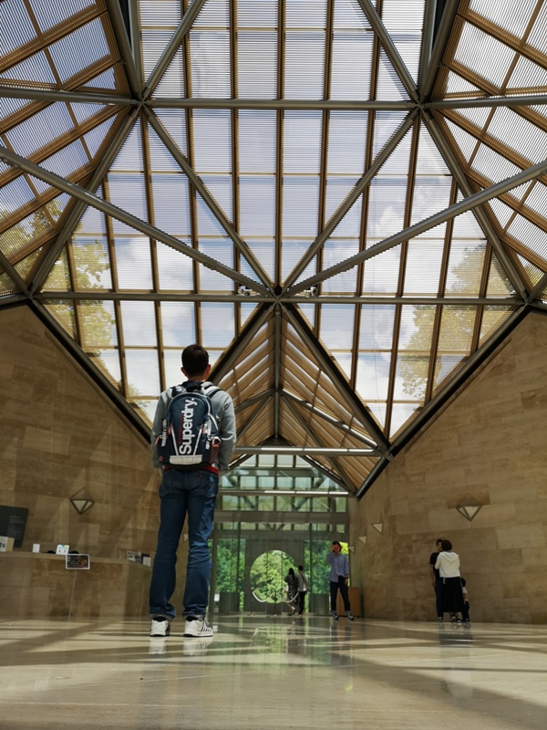 mihomuseum19 Shiga-滋賀Miho Museum美秀美術館 貝聿銘的桃花園 內外皆美的美術館