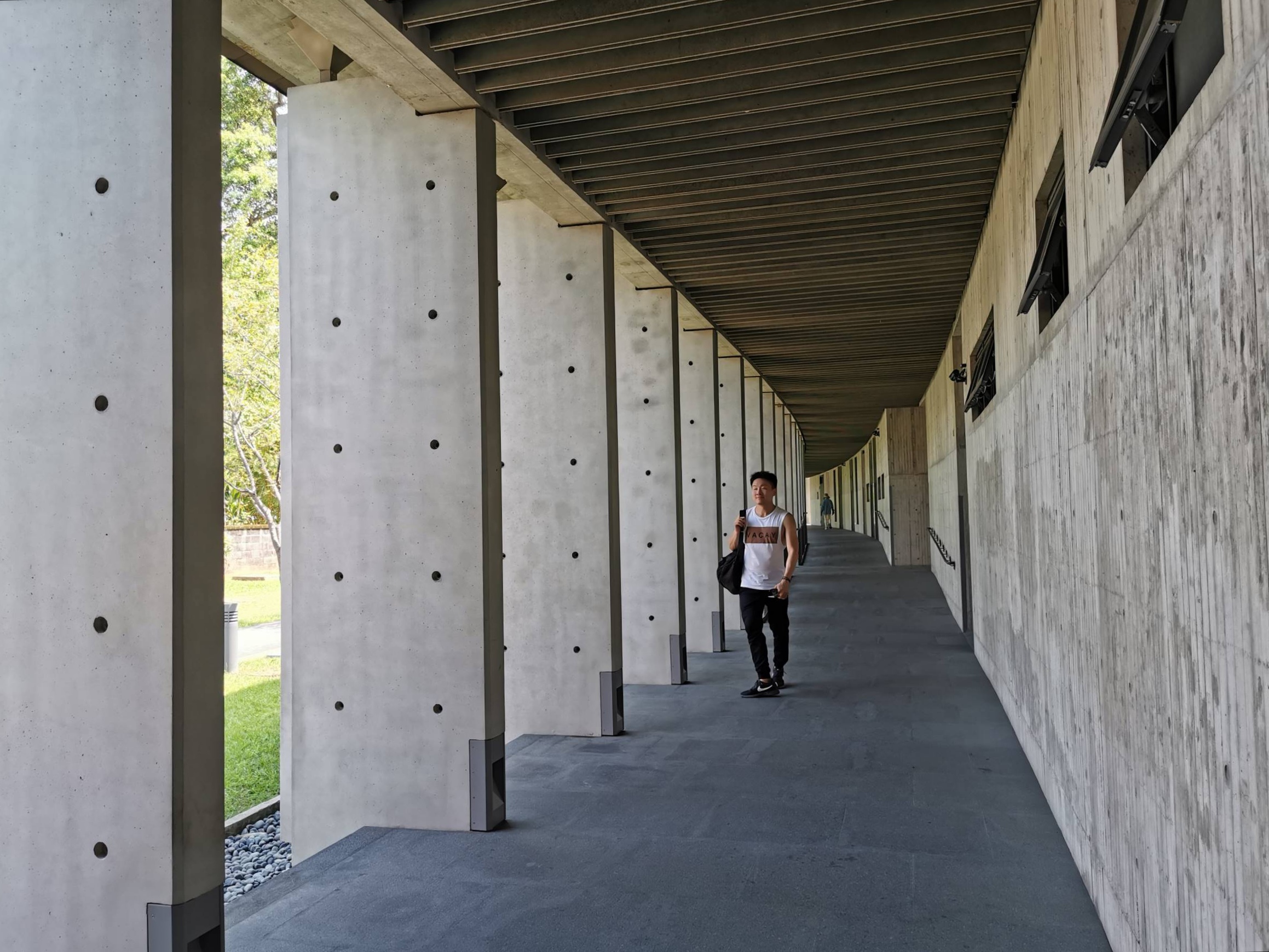 saimin09 大溪-齋明寺 古蹟巡禮 閩南建築與日式清水模的搭配...法鼓山齋明寺 清幽佛門聖地