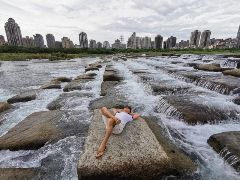新竹-豆腐岩 頭前溪上水聲潺潺的IG熱點