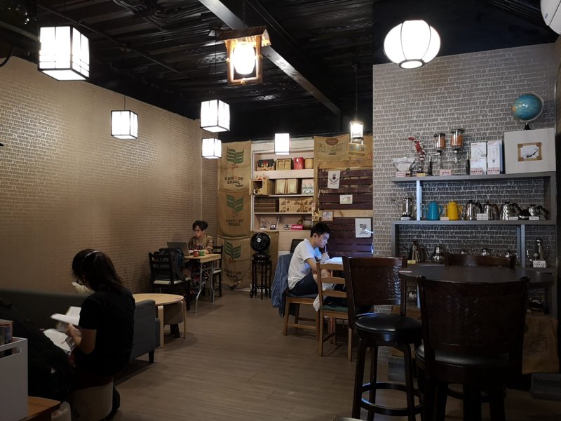 yixun5 龜山-逸軒咖啡 平價手沖