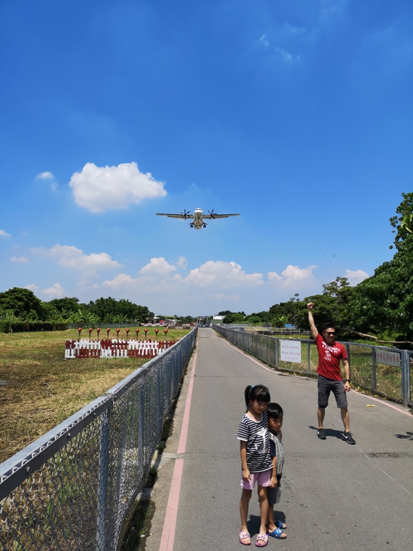 airplaneshoot11 中山-飛機巷(濱江街180巷)賞飛機...臨場感十足的賞機熱點