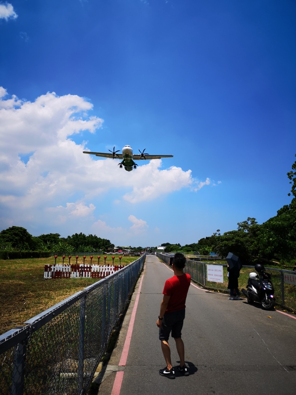 airplaneshoot16 中山-飛機巷(濱江街180巷)賞飛機...臨場感十足的賞機熱點