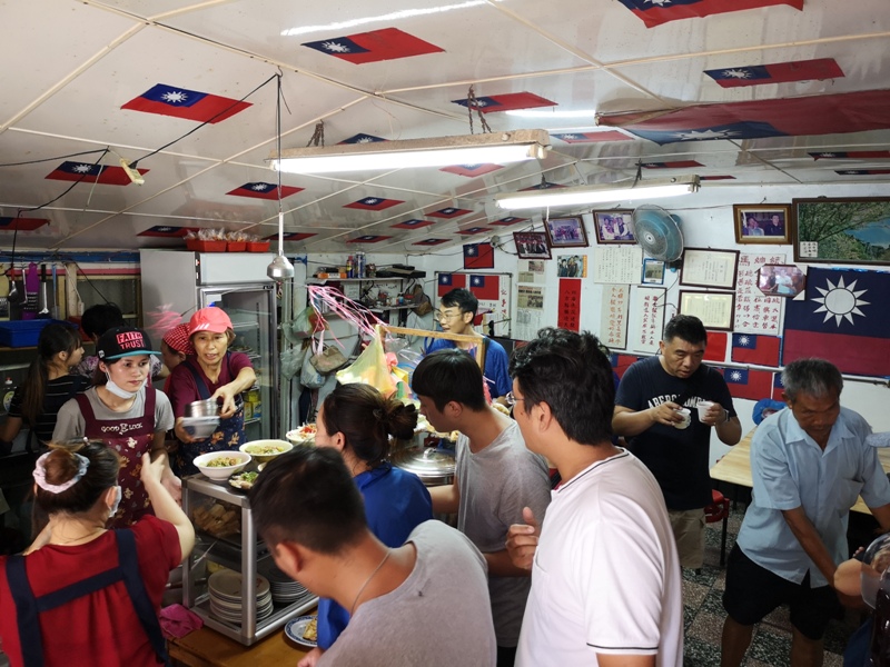 flagricenoodles074109 中壢-張老旺的國旗屋九旺米干 忠貞市場超人氣米干店