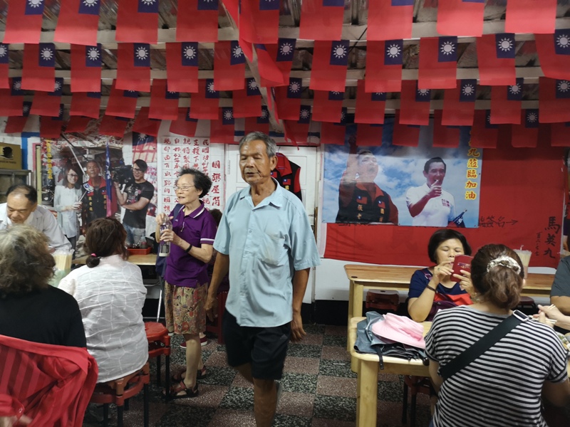 flagricenoodles074114 中壢-張老旺的國旗屋九旺米干 忠貞市場超人氣米干店