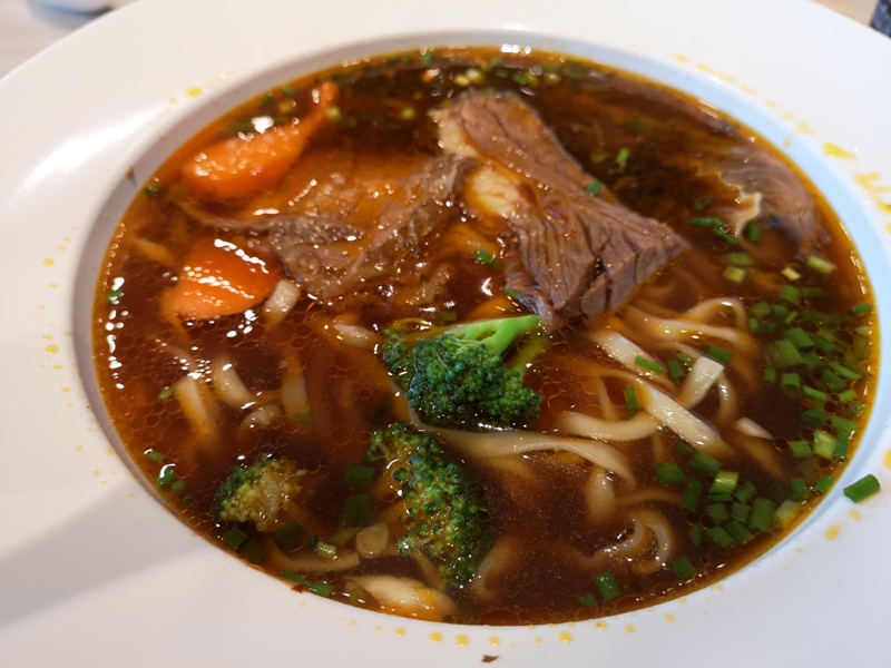 flypvg19 201908桃園浦東 買票登機一氣呵成 釜山取消立馬改飛上海 零計劃