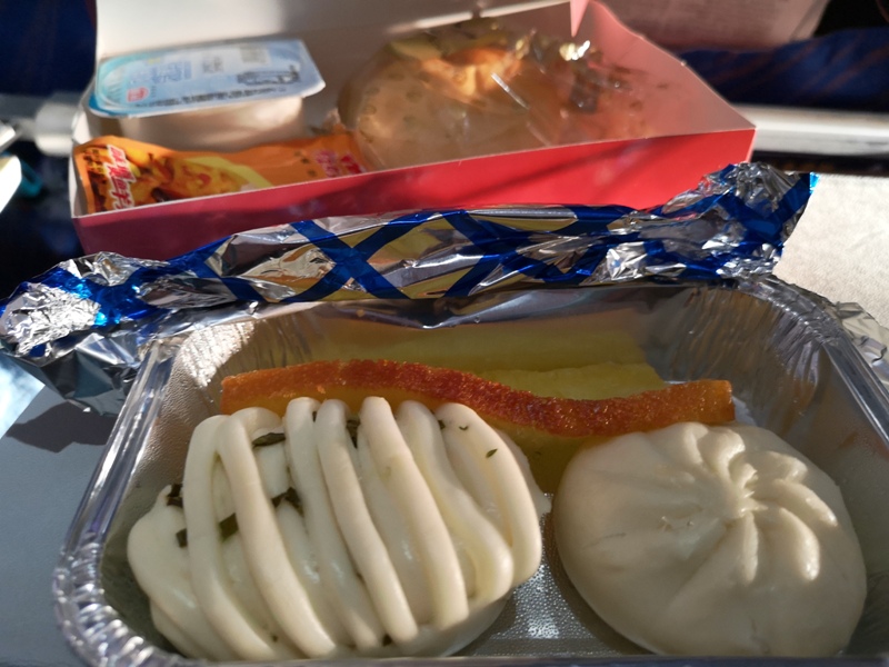 flypvg21 201908桃園浦東 買票登機一氣呵成 釜山取消立馬改飛上海 零計劃