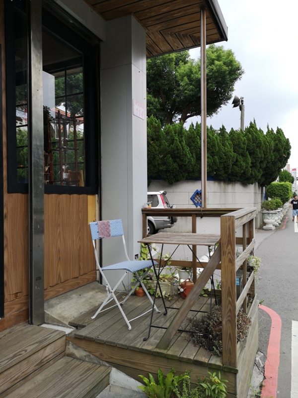 freeman4 龍潭-野人獻曝 簡單像客廳一般的咖啡館