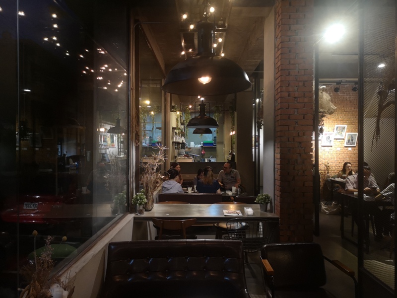 travelercafe09 楊梅-旅人咖啡 好不平凡的平凡老房子工業風