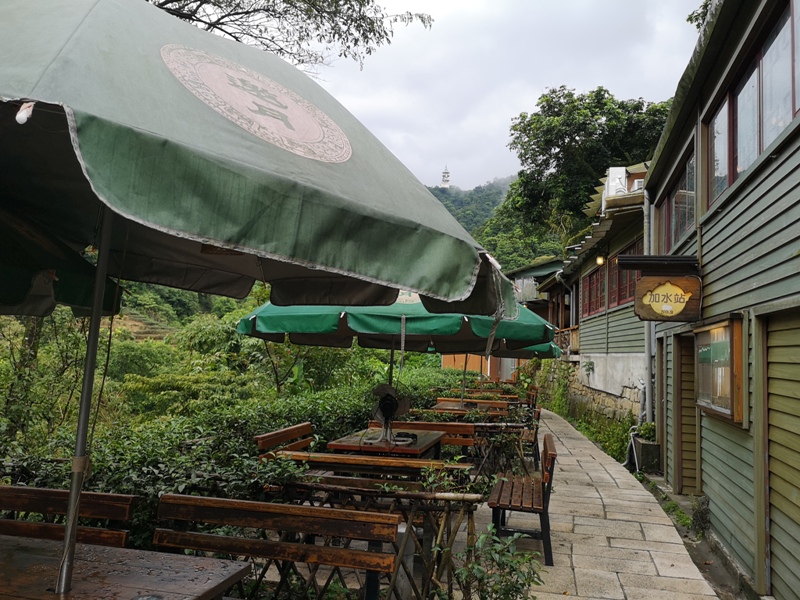 yyteahouse08 文山-貓空邀月茶坊 雨中的清涼 蛙鳴鳥叫的陪伴 一個下午的悠閒