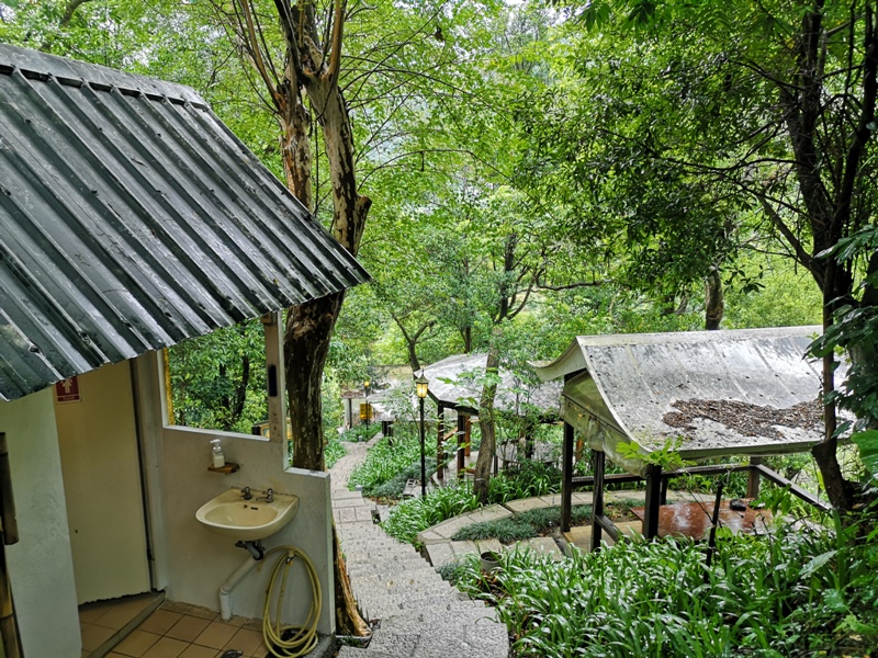 yyteahouse12 文山-貓空邀月茶坊 雨中的清涼 蛙鳴鳥叫的陪伴 一個下午的悠閒