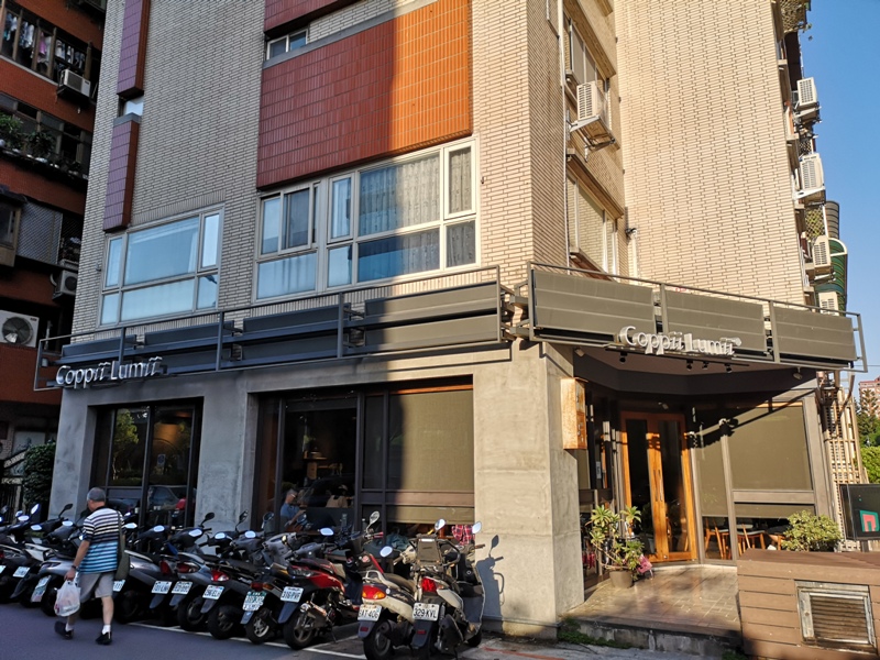 coppii2 中山-Coppii Lumii living coffee 冉冉生活 肉桂捲/厚鬆餅...好好吃的甜點下午