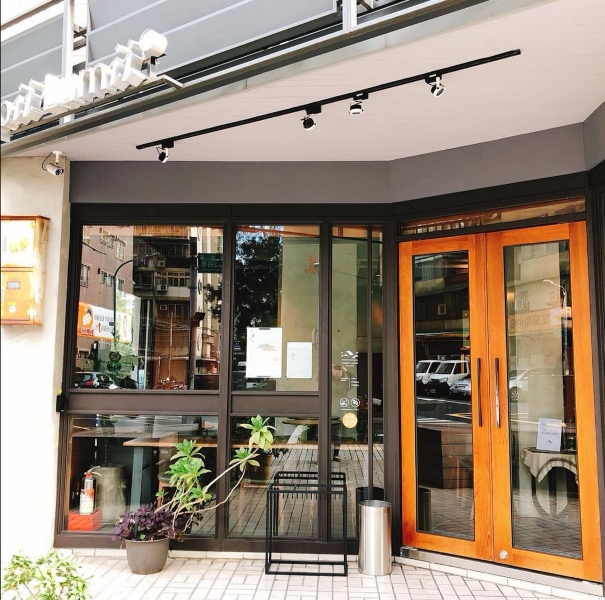 coppii3 中山-Coppii Lumii living coffee 冉冉生活 肉桂捲/厚鬆餅...好好吃的甜點下午