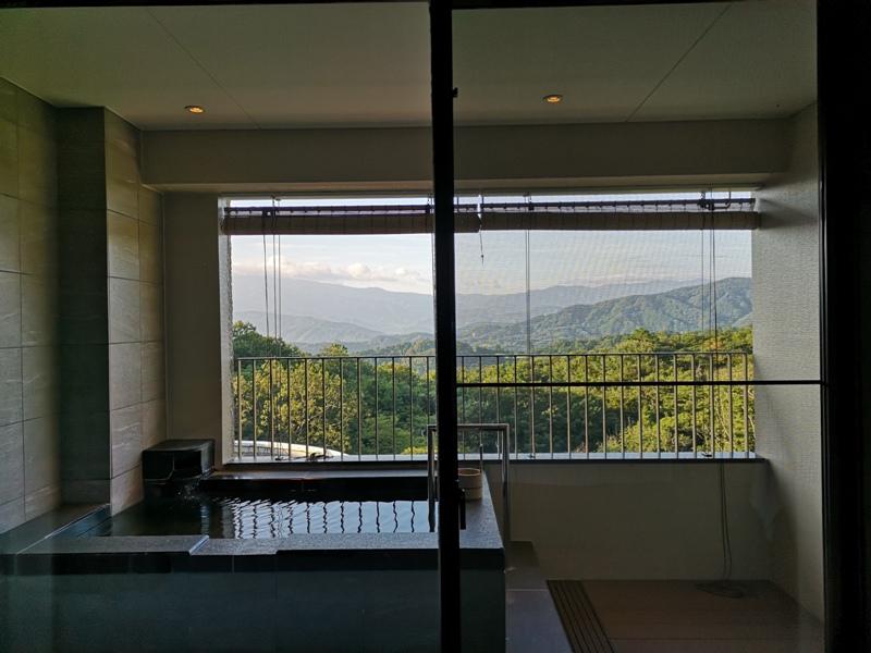 izumarriott23 Izu-伊豆修善寺萬豪 房間內泡湯享受山景與新鮮空氣