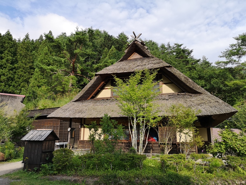 lyashinosatoo09 Seiko-西湖いやしの里根場 富士山下的合掌村