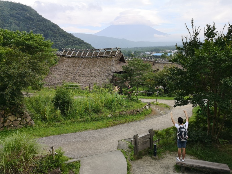 lyashinosatoo20 Seiko-西湖いやしの里根場 富士山下的合掌村