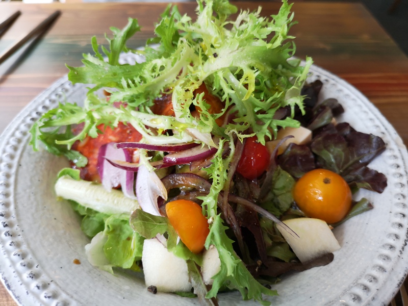 ozcafe10 信義-OZ Cafe & Bistro松露玉米糊油封鴨 招牌果真招牌...鴨腿酥嫩鬆