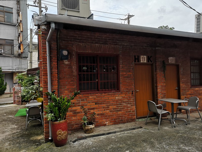 sunnydaycafe13 中壢-晴天咖啡 滿牆彩繪的老宅咖啡館