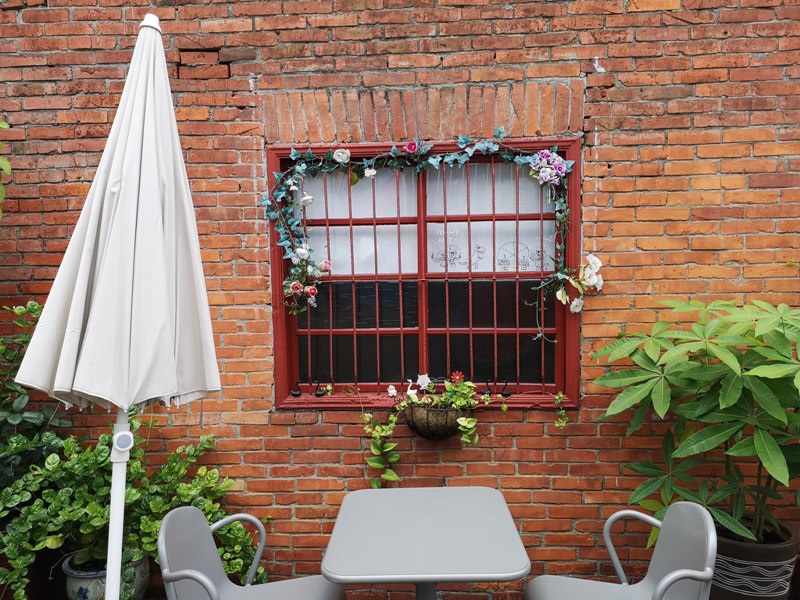 sunnydaycafe25 中壢-晴天咖啡 滿牆彩繪的老宅咖啡館