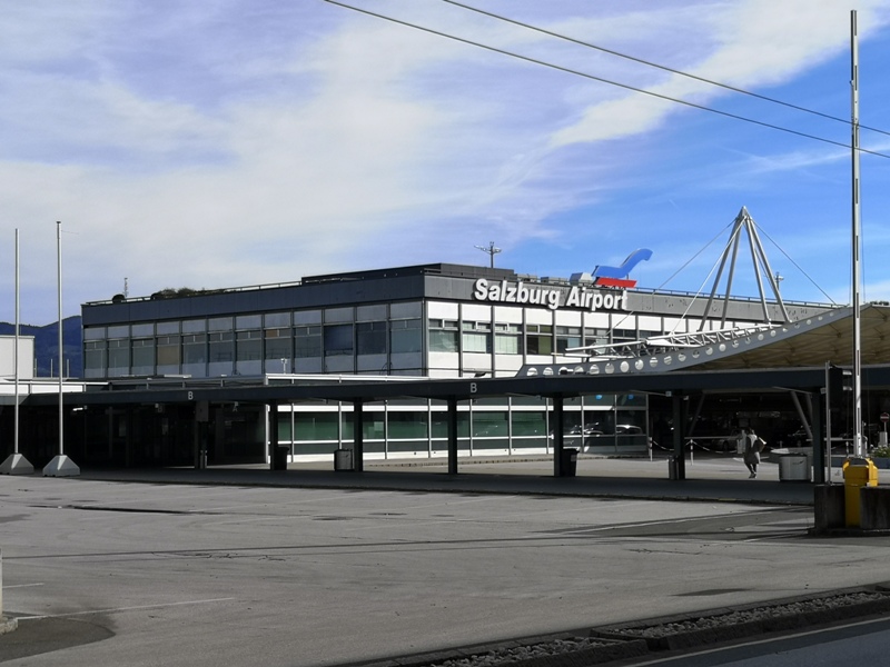 Dustpeeee02 201910 全日空取消漢莎救援 薩爾斯堡轉轉轉回台北 一日四趟創紀錄