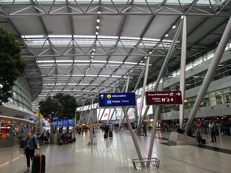 Dustpeeee10 201910 全日空取消漢莎救援 薩爾斯堡轉轉轉回台北 一日四趟創紀錄