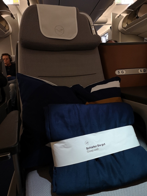 Dustpeeee25 201910 全日空取消漢莎救援 薩爾斯堡轉轉轉回台北 一日四趟創紀錄