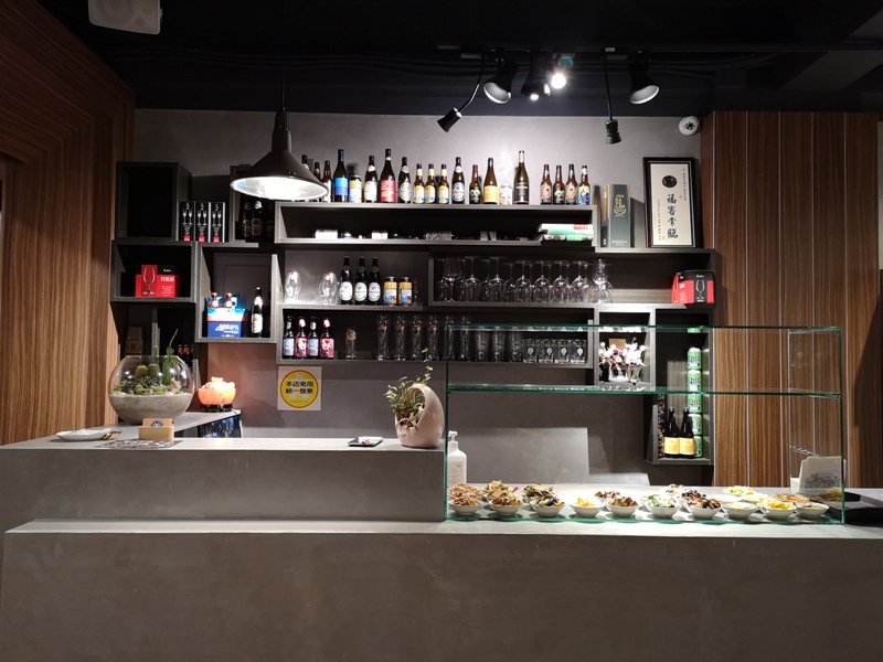 antoniobeefbar05 竹北-安東牛麵吧 牛肉麵與酒的火花...創意搭配 牛肉麵湯甜肉嫩