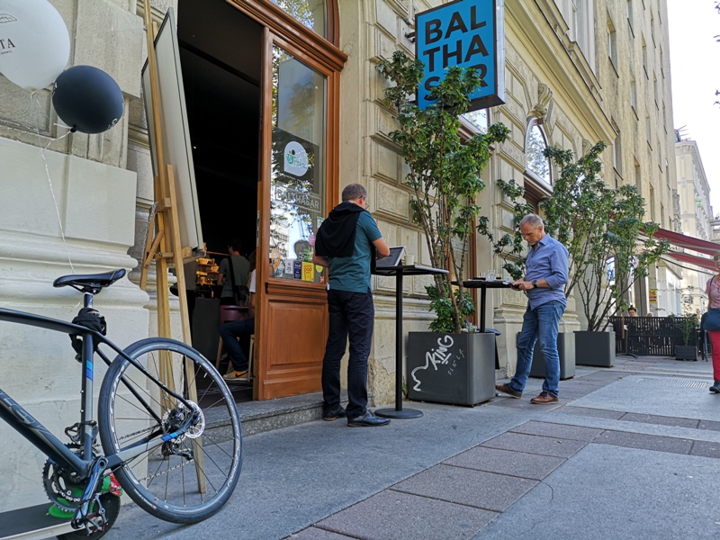 balthasar01 Vienna-Balthasar一杯咖啡賞維也納街邊風光...初秋陽光燦爛超chill