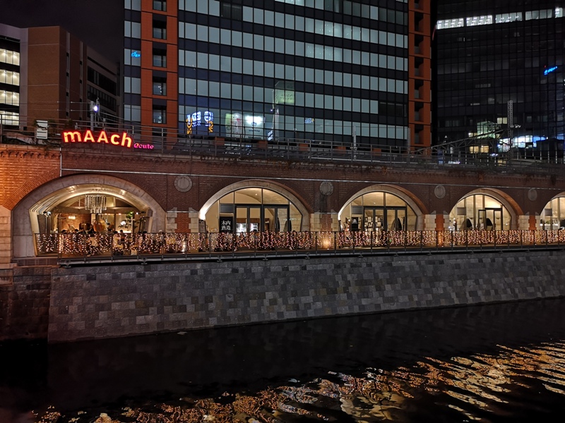 bluebottlemansei110113 Kanda-Blue Bottle 神田萬世橋店 喝咖啡感受電車轟隆轟隆的臨場感