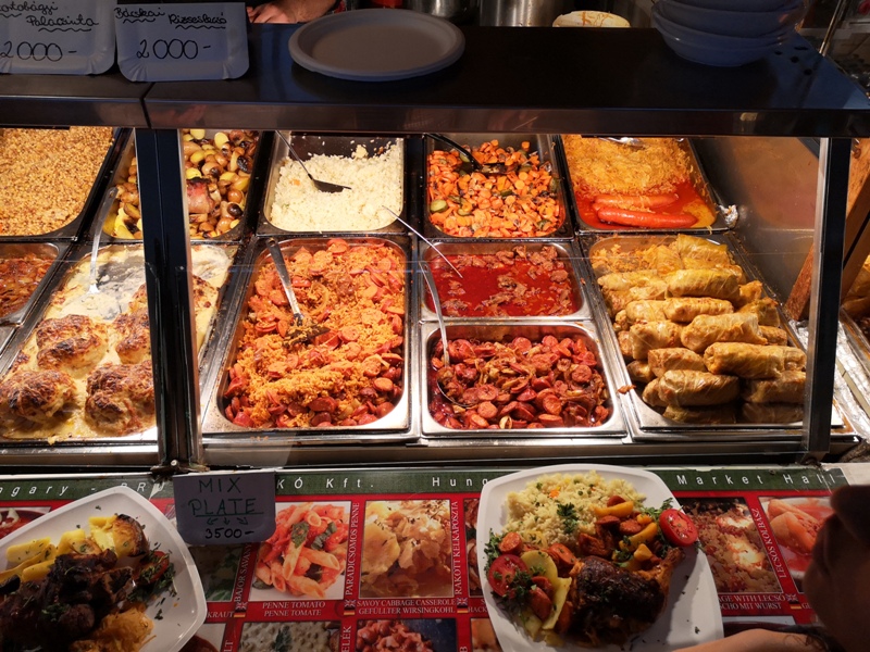 budapestcentralmarket26 Budapest-本地人的菜市場 觀光客的遊樂場 布達佩斯的中央市場Nagy Vásárcsarnok(Central Market)