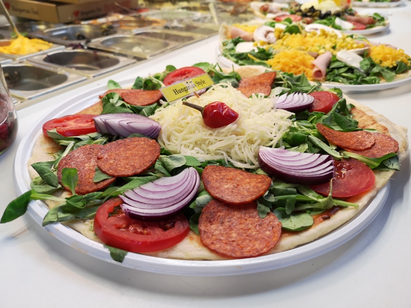 budapestcentralmarket29 Budapest-本地人的菜市場 觀光客的遊樂場 布達佩斯的中央市場Nagy Vásárcsarnok(Central Market)