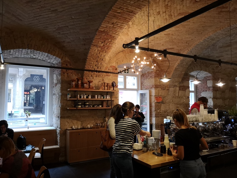 espressoembassy6 Budapest-布達佩斯處處老宅咖啡館Espresso Embassy