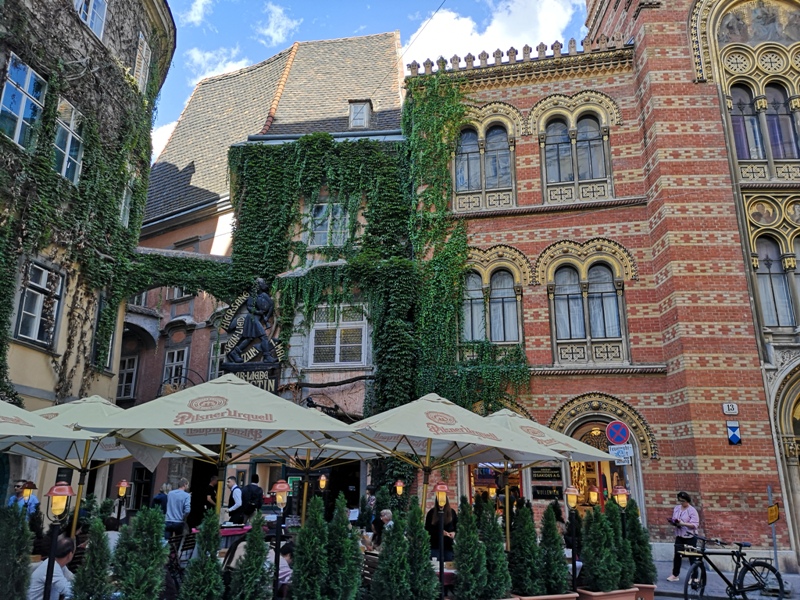 fenster03 Vienna-Fenster Cafe維也納小巷中的咖啡外帶BAR 簡單好喝