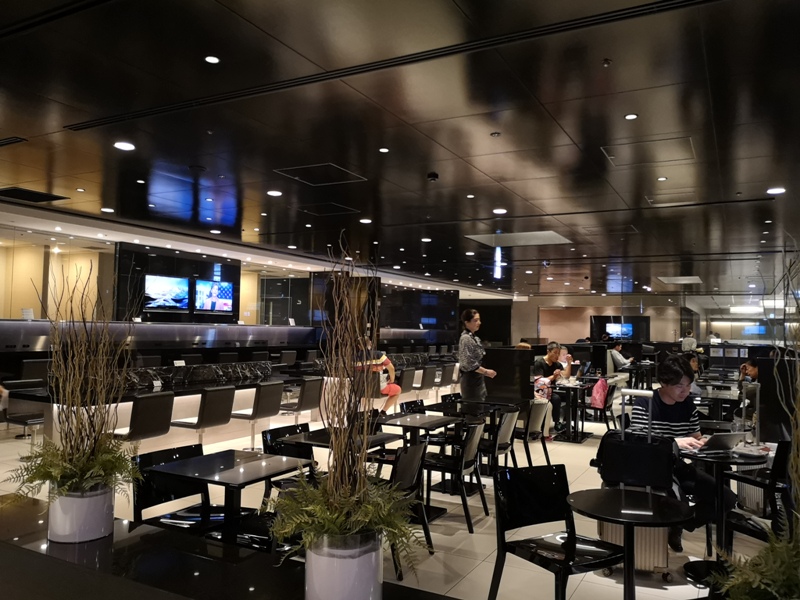 flyvie30 201909台北維也納 ANA787-9夢幻客機商務艙初體驗