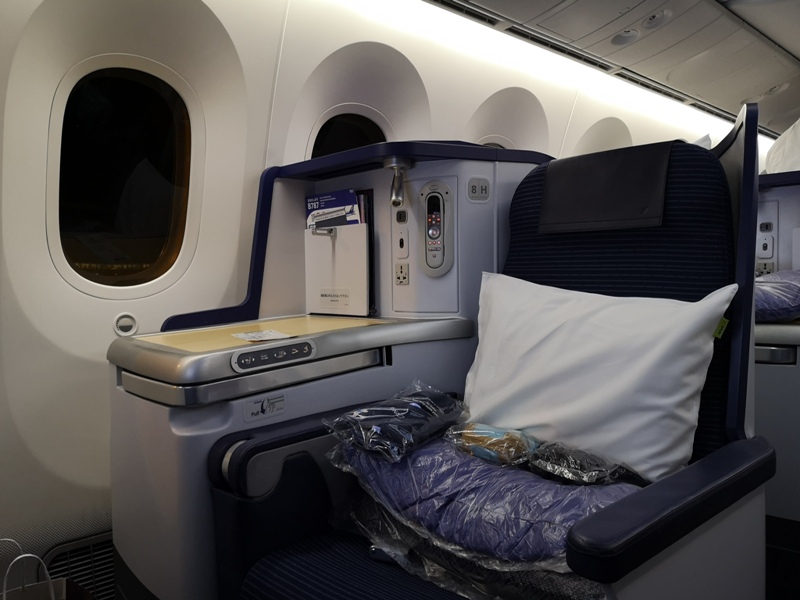 flyvie34 201909台北維也納 ANA787-9夢幻客機商務艙初體驗