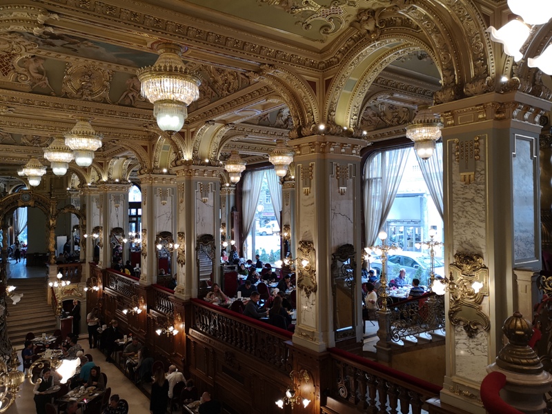 newyorkcafe18 Budapest-New York Cafe宮殿般奢華 世界最美咖啡館之布達佩斯紐約咖啡