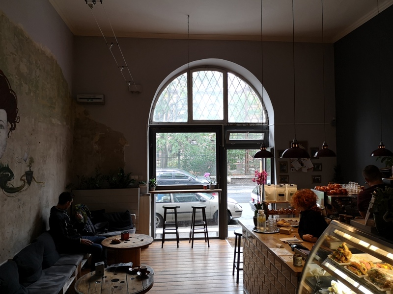 thegoatheader08 Budapest-布達佩斯The Goat Header咖啡館 小巷小弄的悠閒與爛漫