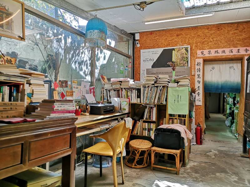 69bookstore11 關西-關西老街百年老屋 石店子六九書店 換書概念 種下藝文的種子