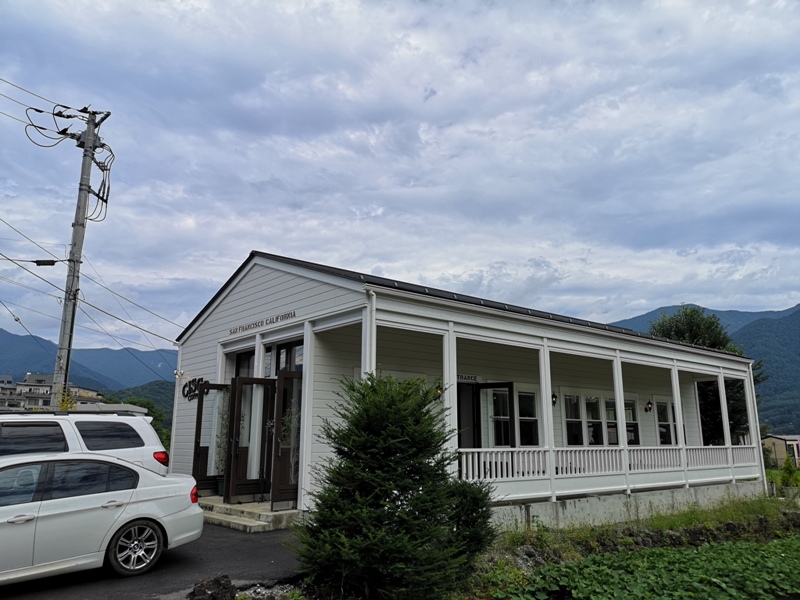 ciscocoffee0104 Kawaguchiko-Cisco Coffee浪漫白色小木屋 河口湖畔美式咖啡館 滿滿美加的味道