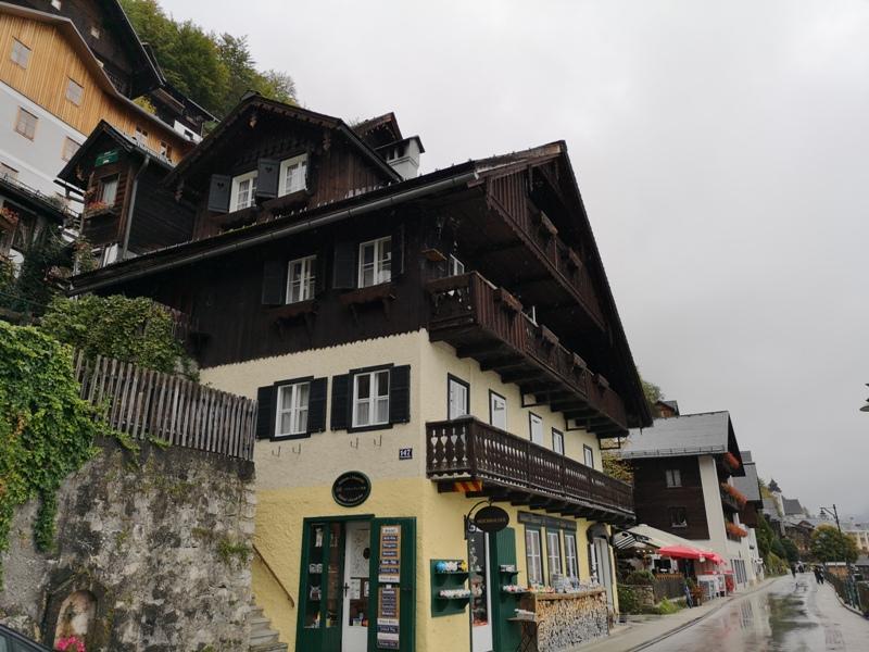 hallstatt0111 Hallstatt-世界最美小鎮 哈斯塔特 陰雨天的朦朧美感